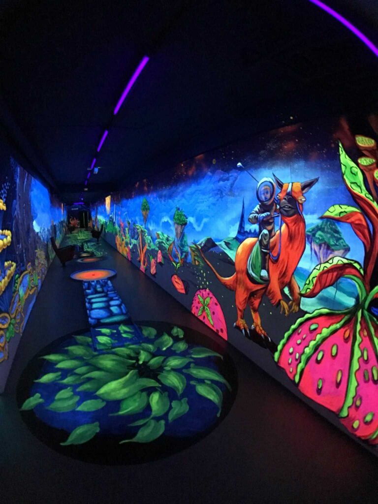 VẼ TRANH TƯỜNG 3D MỸ THUẬT TRỌNG TÍN ART